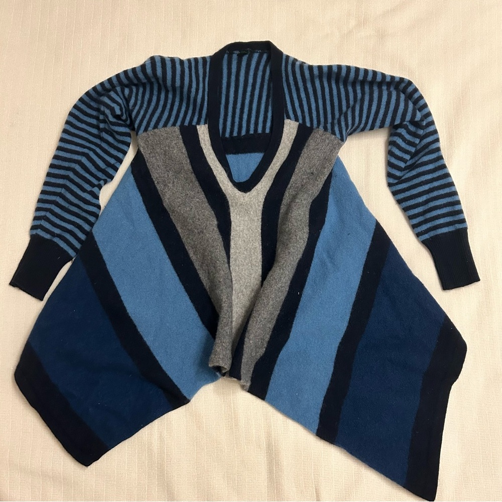 Women’s Size Small Blue and Black Sweater